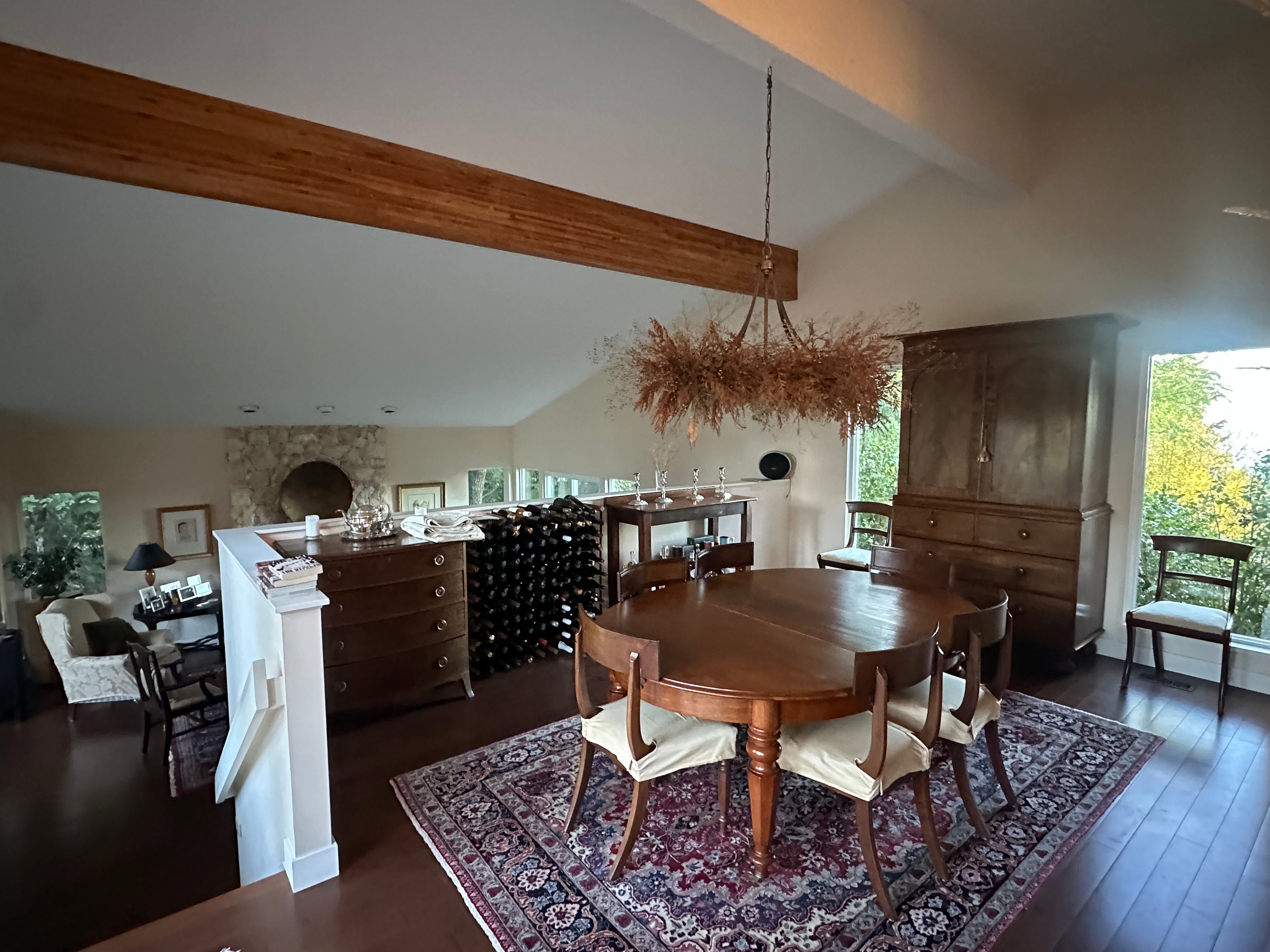 Sun-Bleached Thanksgiving Dinner Party