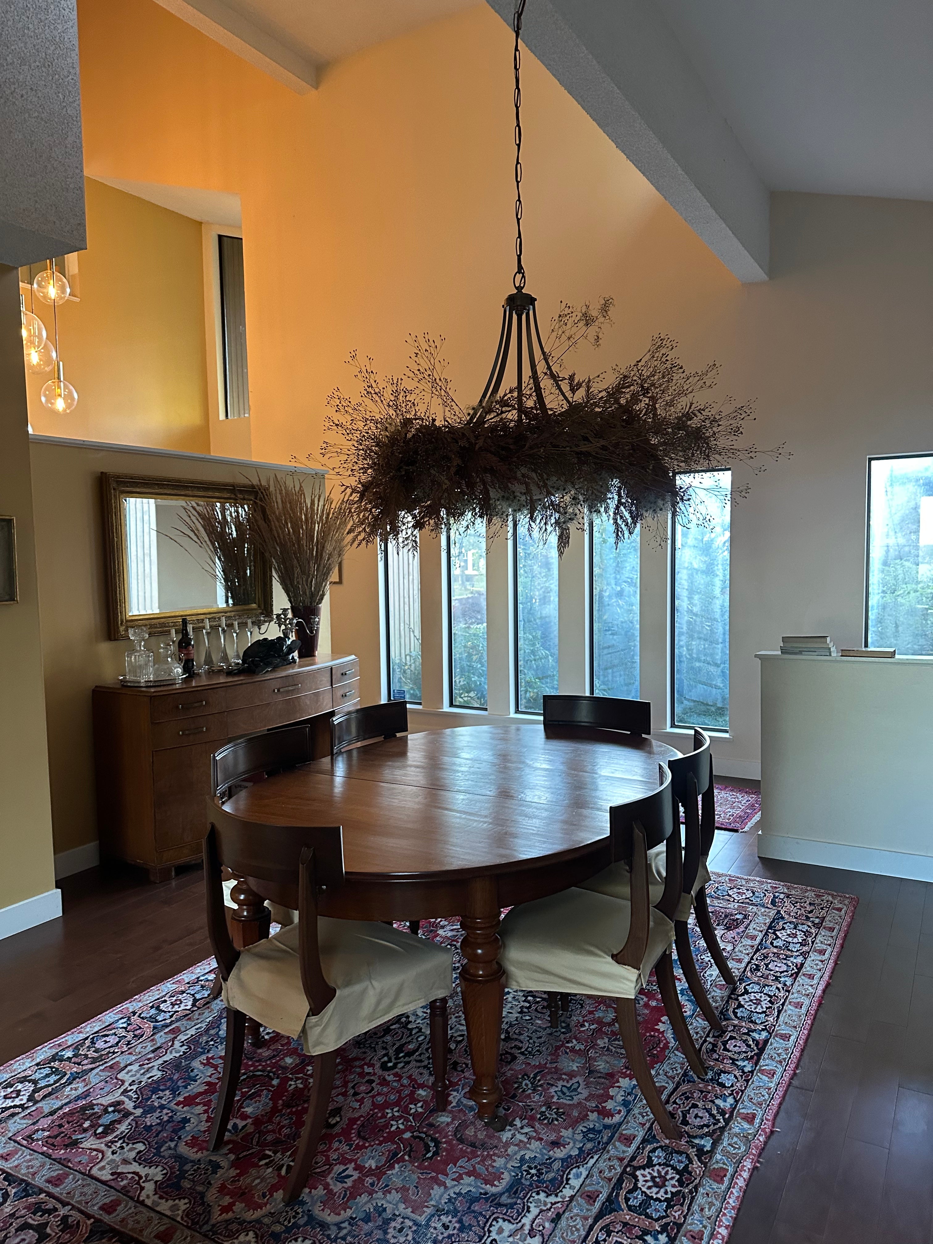 Sun-Bleached Thanksgiving Dinner Party