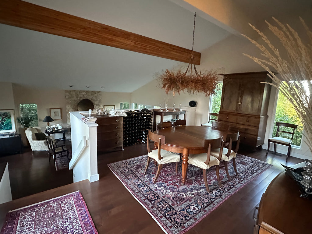 Sun-Bleached Thanksgiving Dinner Party