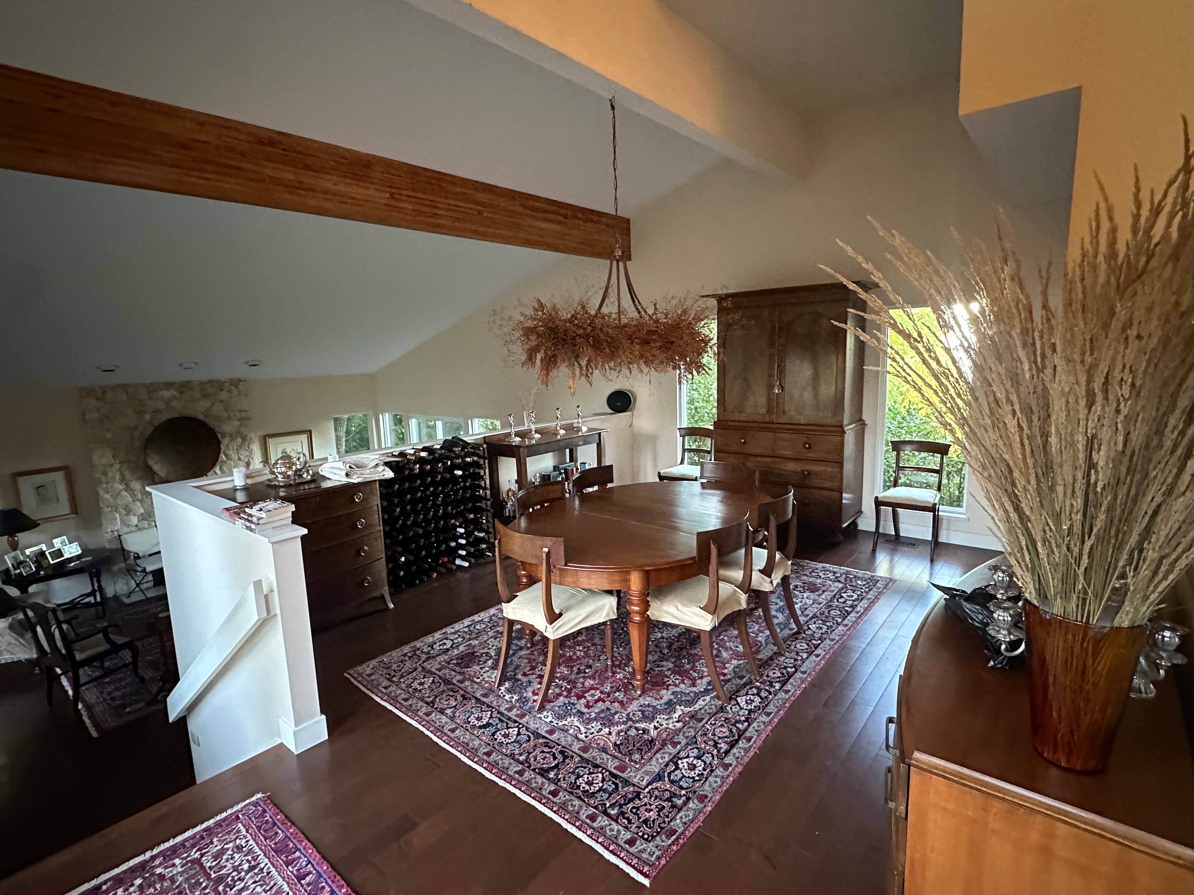 Sun-Bleached Thanksgiving Dinner Party