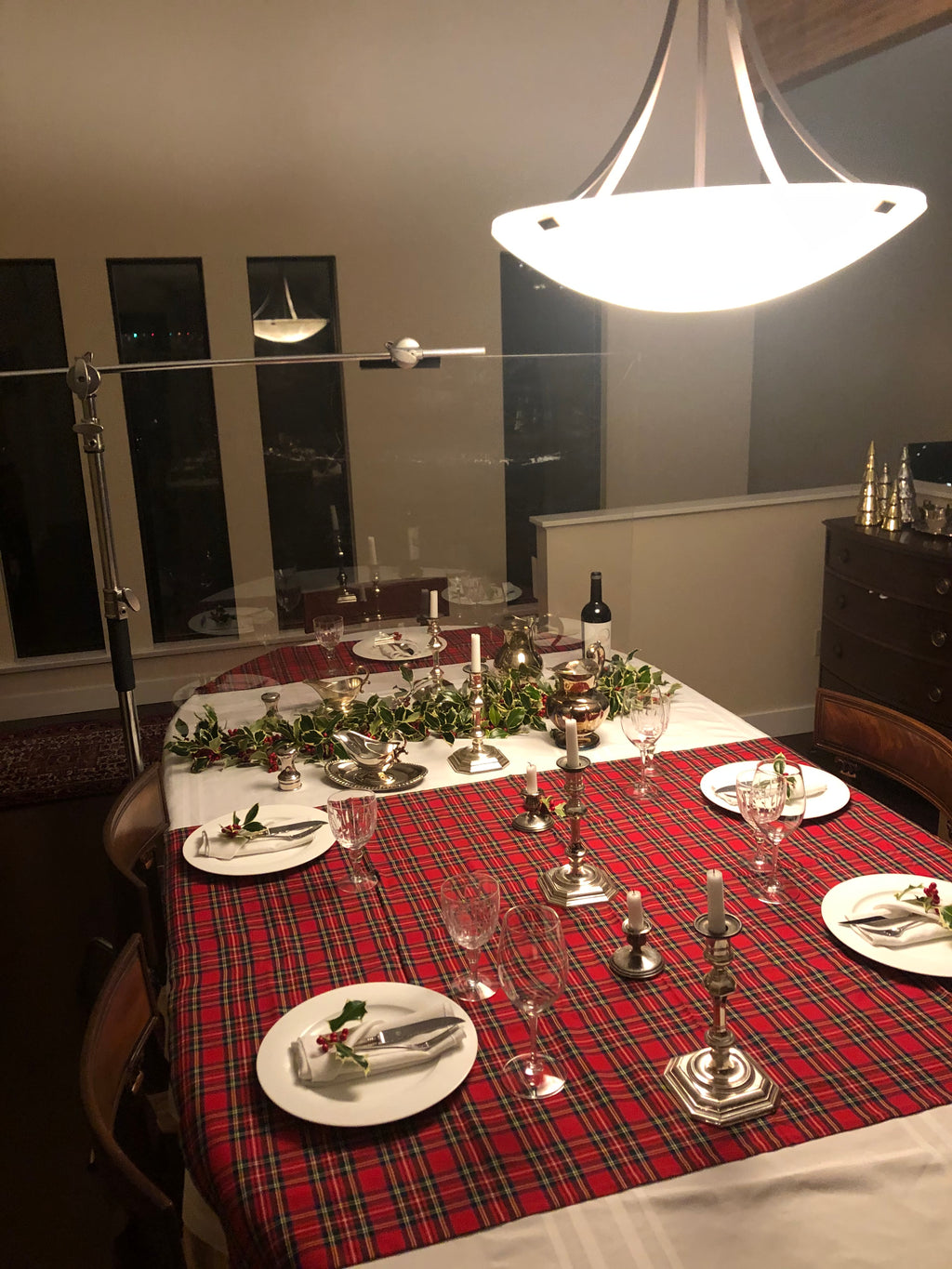 Plexyglass Covid Christmas Dinner Party