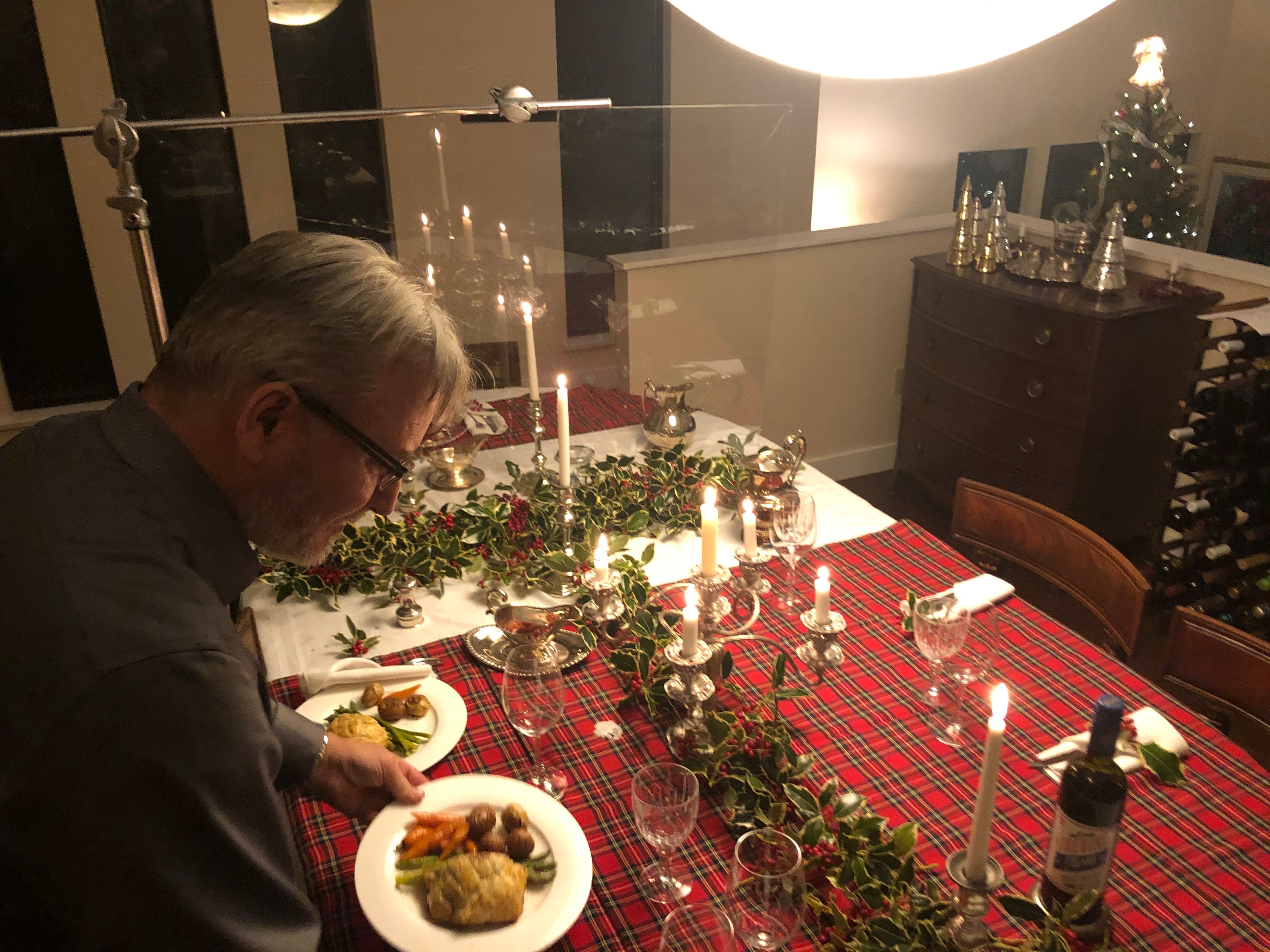 Plexyglass Covid Christmas Dinner Party