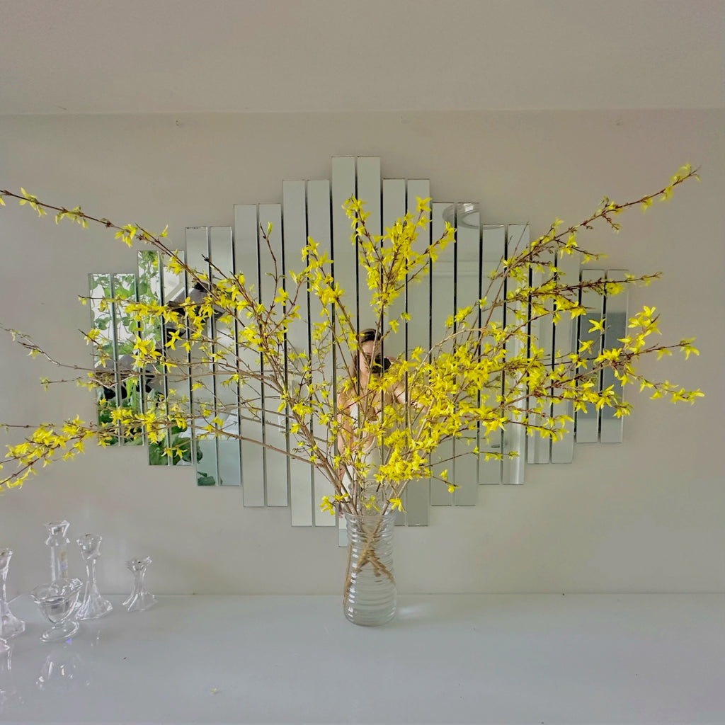 Forstyhia Easter Dinner Party